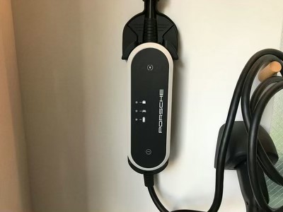 EV設置工事（戸建て充電器・テスラ・ポルシェ）